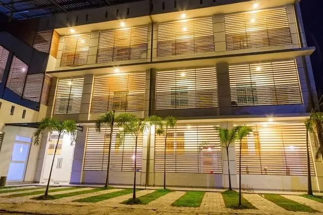The Crown plaza airport hotel