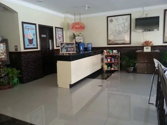 Crown Port View Hotel - Lobi