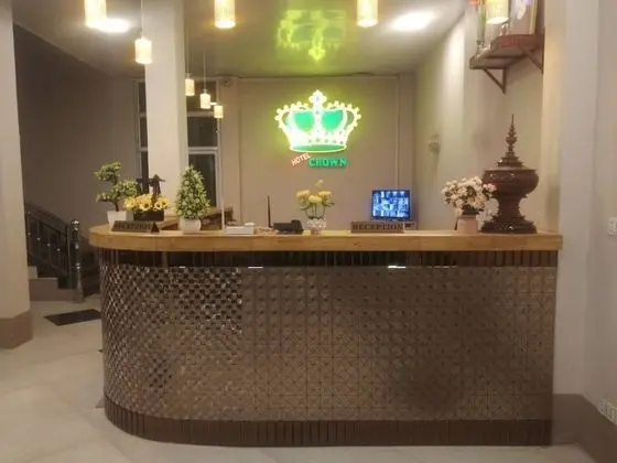Hotel Crown
