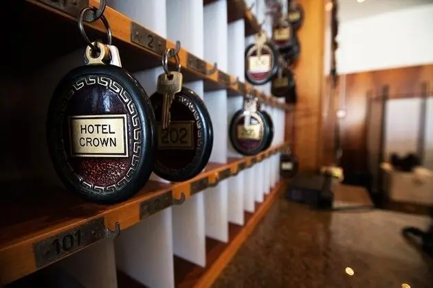 Hotel Crown - Lobi