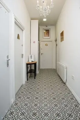 Crown Rooms - İç Mekan