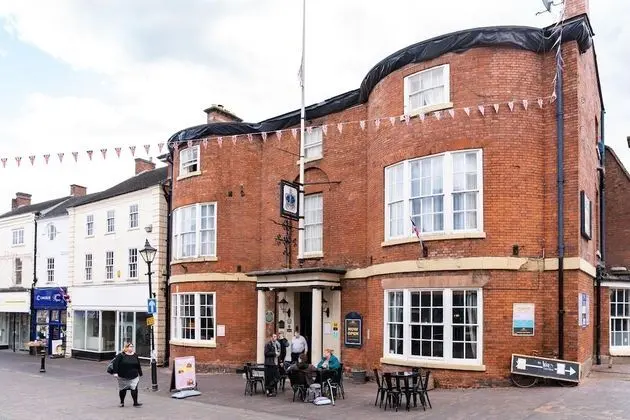 Crown Hotel Stone