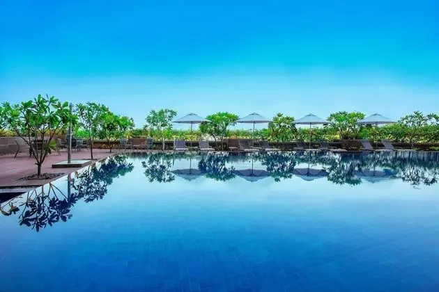 Crowne Plaza Ahmedabad City Centre, an IHG Hotel - Havuz