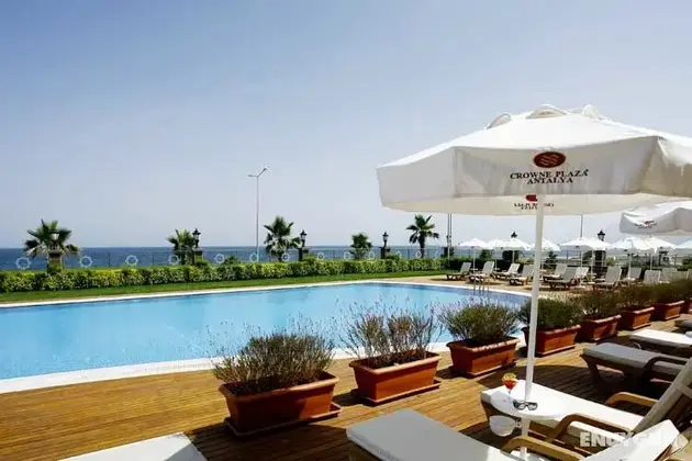 Crowne Plaza Antalya - Havuz