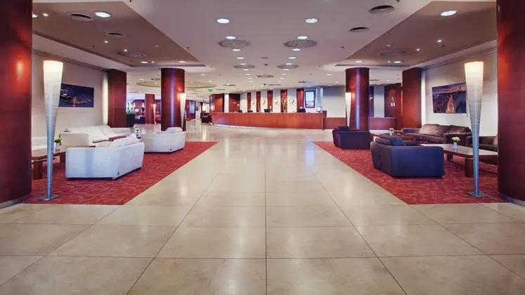 Crowne Plaza Bratislava - Lobi