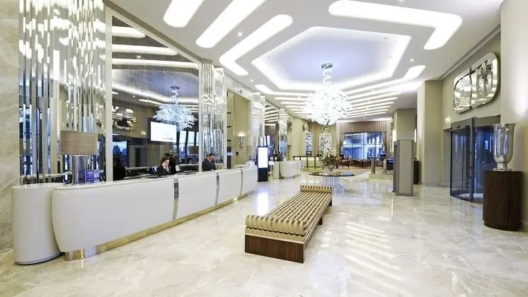 Crowne Plaza BURSA, an IHG Hotel - Dış Mekan