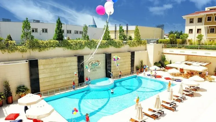 Crowne Plaza BURSA, an IHG Hotel - Havuz
