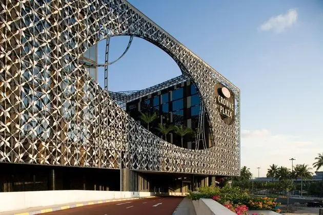 Crowne Plaza Changi Airport - Dış Mekan
