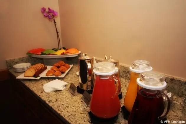 Crowne Plaza Chicago - Northbrook - Yeme / İçme