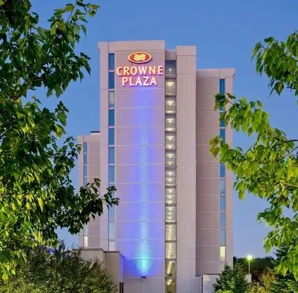 Crowne Plaza Hotel Chicago O'Hare