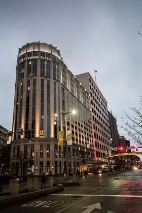 Crowne Plaza Cleveland Ohio