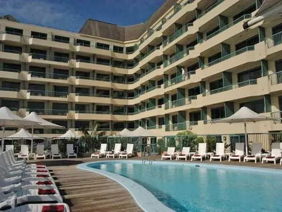 Crowne Plaza Coogee Beach