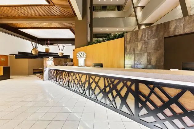 Crowne Plaza Corobici - Lobi