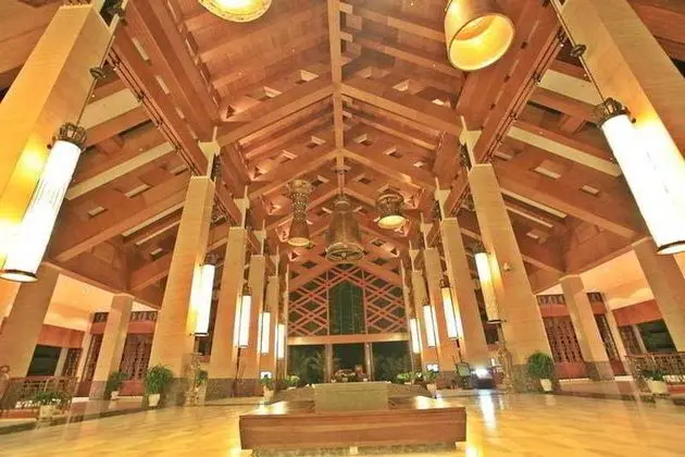 Crowne Plaza Danang - Lobi