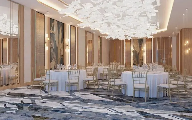 Crowne Plaza Dubai Jumeirah, an IHG Hotel