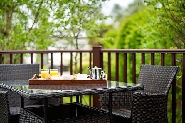Crowne Plaza Felbridge - Dış Mekan