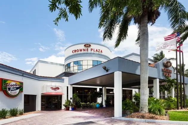 Crowne Plaza Fort Myers