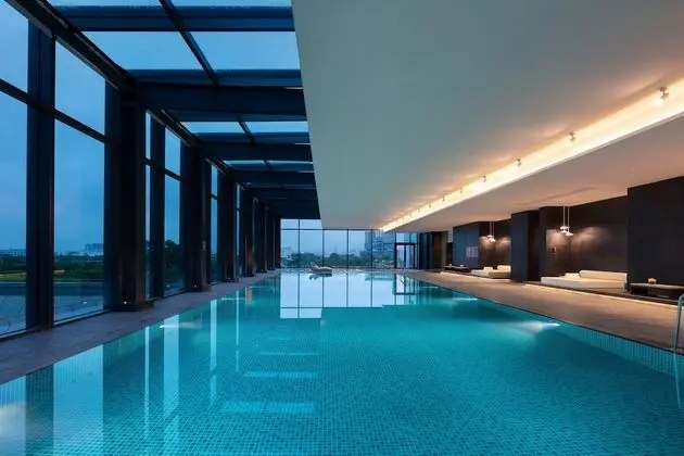 Crowne Plaza Foshan Nanhai, an IHG Hotel - Havuz