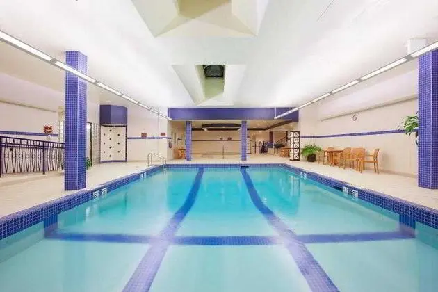 Crowne Plaza Fredericton Lord Beaverbrook - Havuz