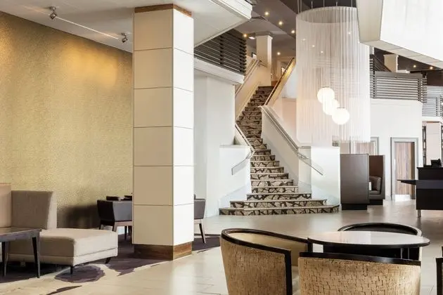 Crowne Plaza Glasgow - Dış Mekan
