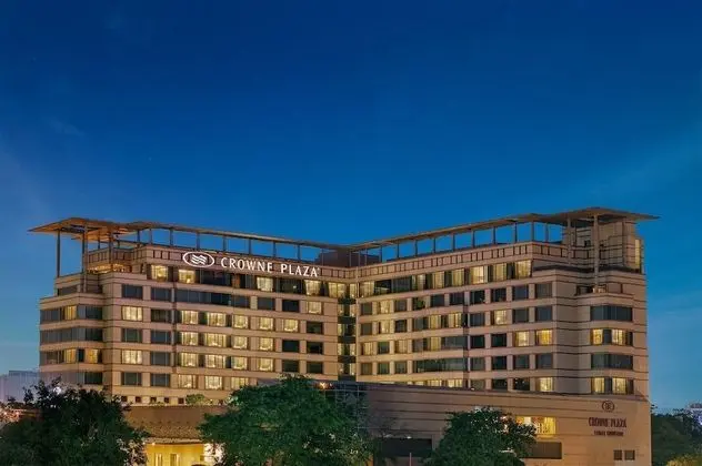 Crowne Plaza Hotel Gurgaon, an IHG Hotel - 1