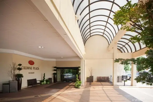 Crowne Plaza Hickory