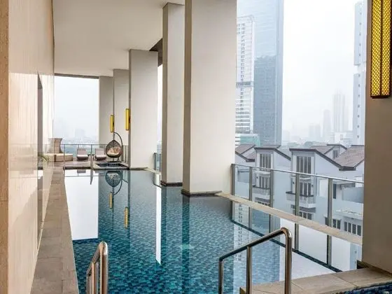 Crowne Plaza Jakarta Residences, an IHG Hotel - Havuz