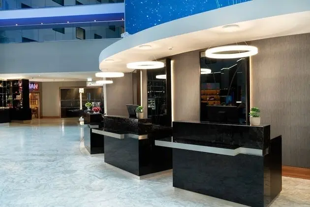Crowne Plaza London Heathrow T4, an IHG Hotel - Lobi