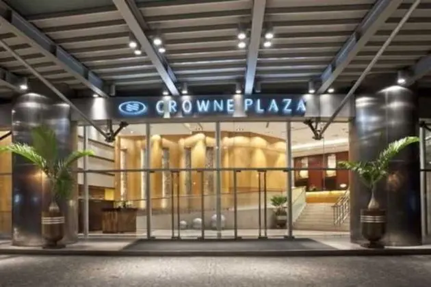 Crowne Plaza Manila Galleria