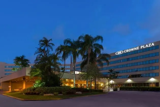 Crowne Plaza Miami Airport