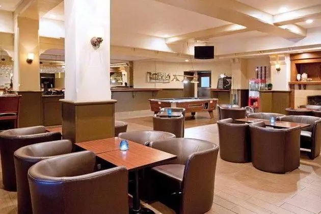Crowne Plaza Montreal Airport