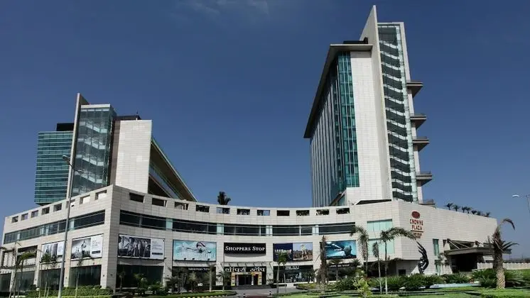 Crowne Plaza New Delhi Rohini, an IHG Hotel - Dış Mekan