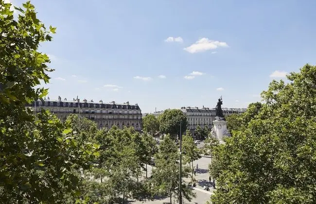 Crowne Plaza Paris Republique, an IHG Hotel