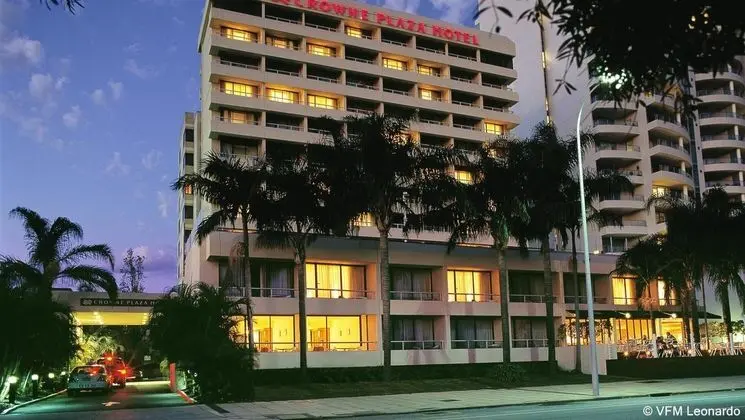 Crowne Plaza Perth