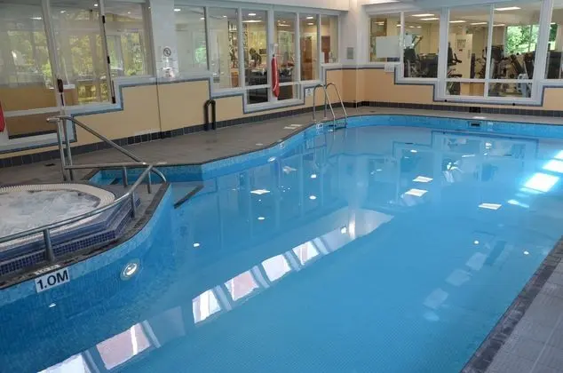 Crowne Plaza Stratford Upon Avon - Havuz