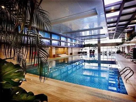 Crowne Plaza Sun Palace Beijing - Havuz