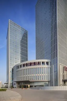Crowne Plaza Tianjin Meijiangnan - 1