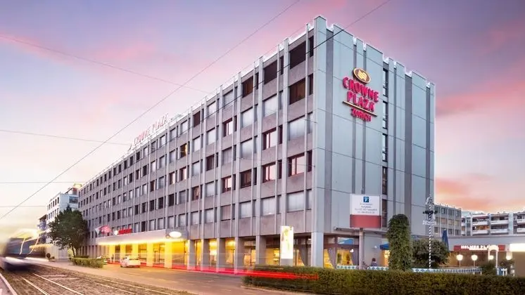 Crowne Plaza Zürich, an IHG Hotel - 1