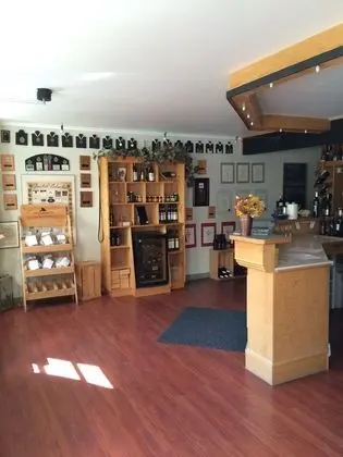 Crowsnest Vineyards Guesthouse - İç Mekan