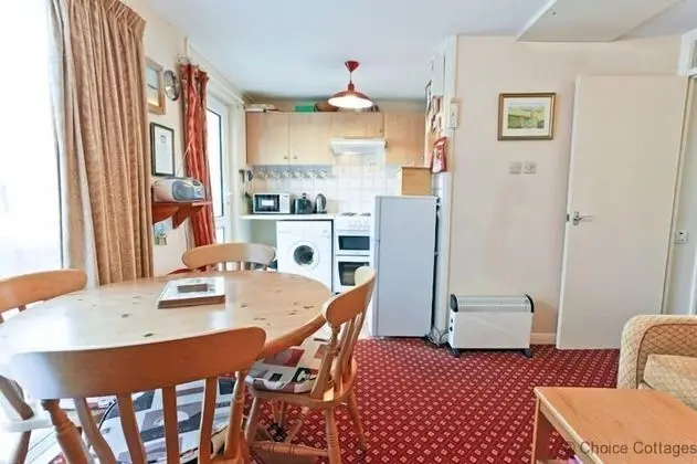 Croyde Sunset View 2 Bedrooms - Oda Düzeni