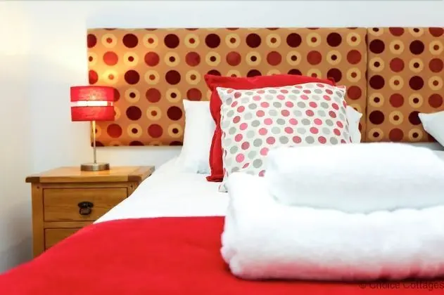 Croyde Thatchers Hideaway 2 Bedrooms - Oda