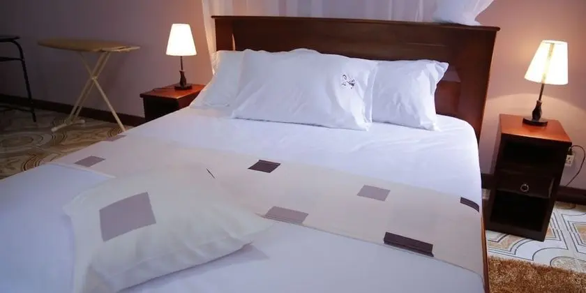 Crystal Hotel Apartments Entebbe - Oda