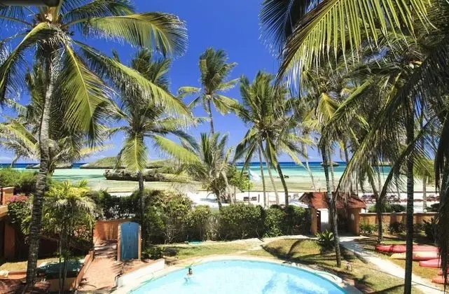 Crystal Bay Resort