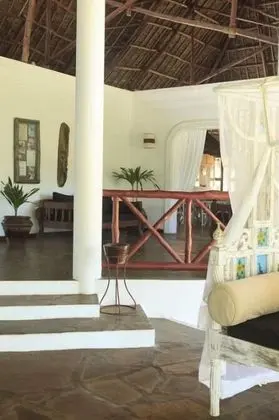 Crystal Bay Resort - Spa