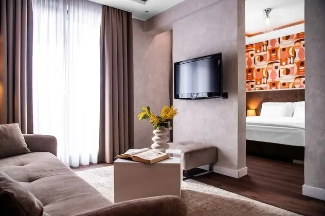 Crystal Hotel Belgrade