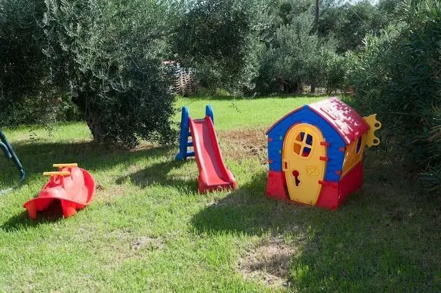 Crystal Blue Apartments - Dış Mekan