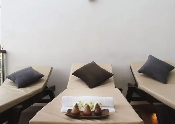 Crystal Blue Boutique Hotel - Spa