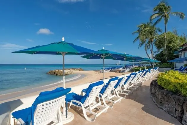 Crystal Cove by Elegant Hotels - All-Inclusive - Plaj