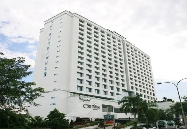 Crystal Crown Petaling Jaya