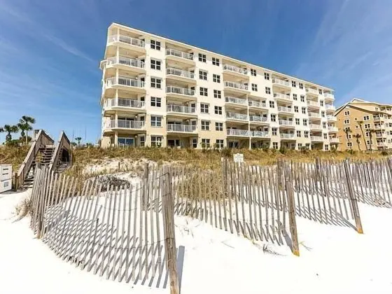 Crystal Dunes #401